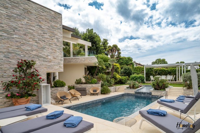 espace piscine location villa vacances cannes 768x512