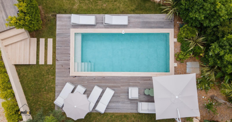 piscine de la villa a louer dans le centre de cannes 768x404