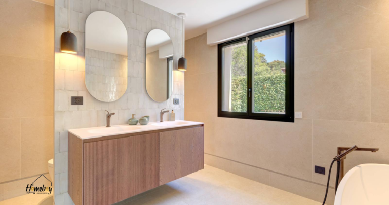 salle de bain avec baignoire villa mougins 1 768x404