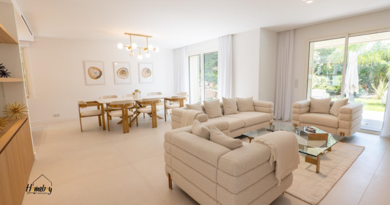 sejour salle a manger de la villa a louer dans le centre de cannes 768x404