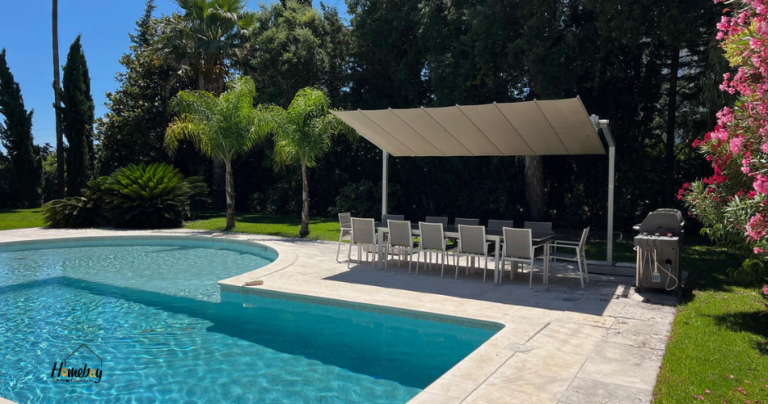 table exterieure villa a louer golfejuan 768x404