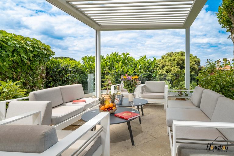 terrasse exterieure location vacances sur cannes 768x512